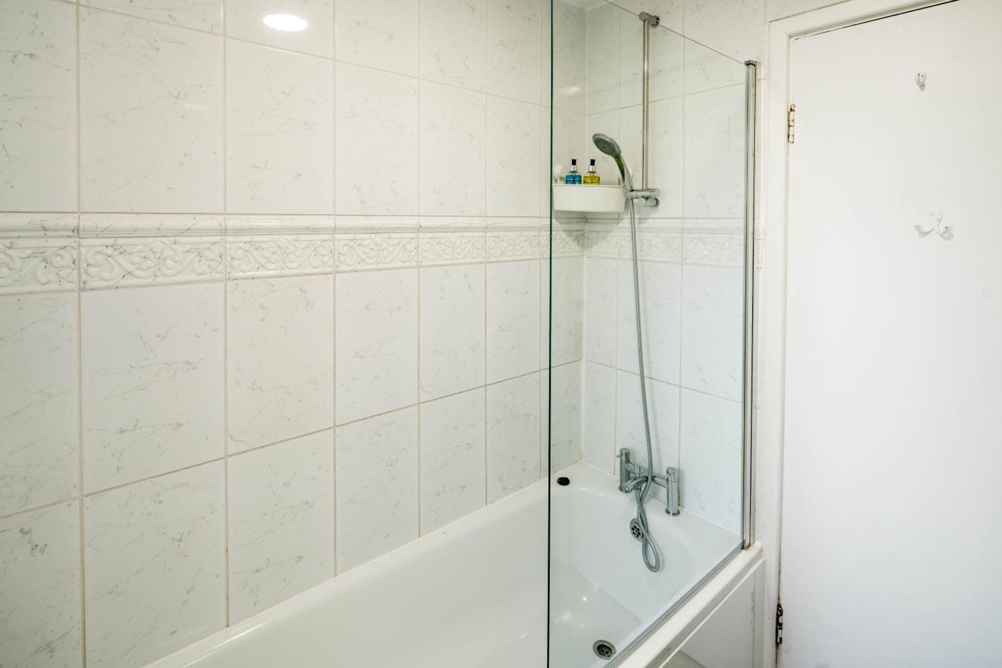 Southken Palace Suites ลอนดอน ภายนอก รูปภาพ